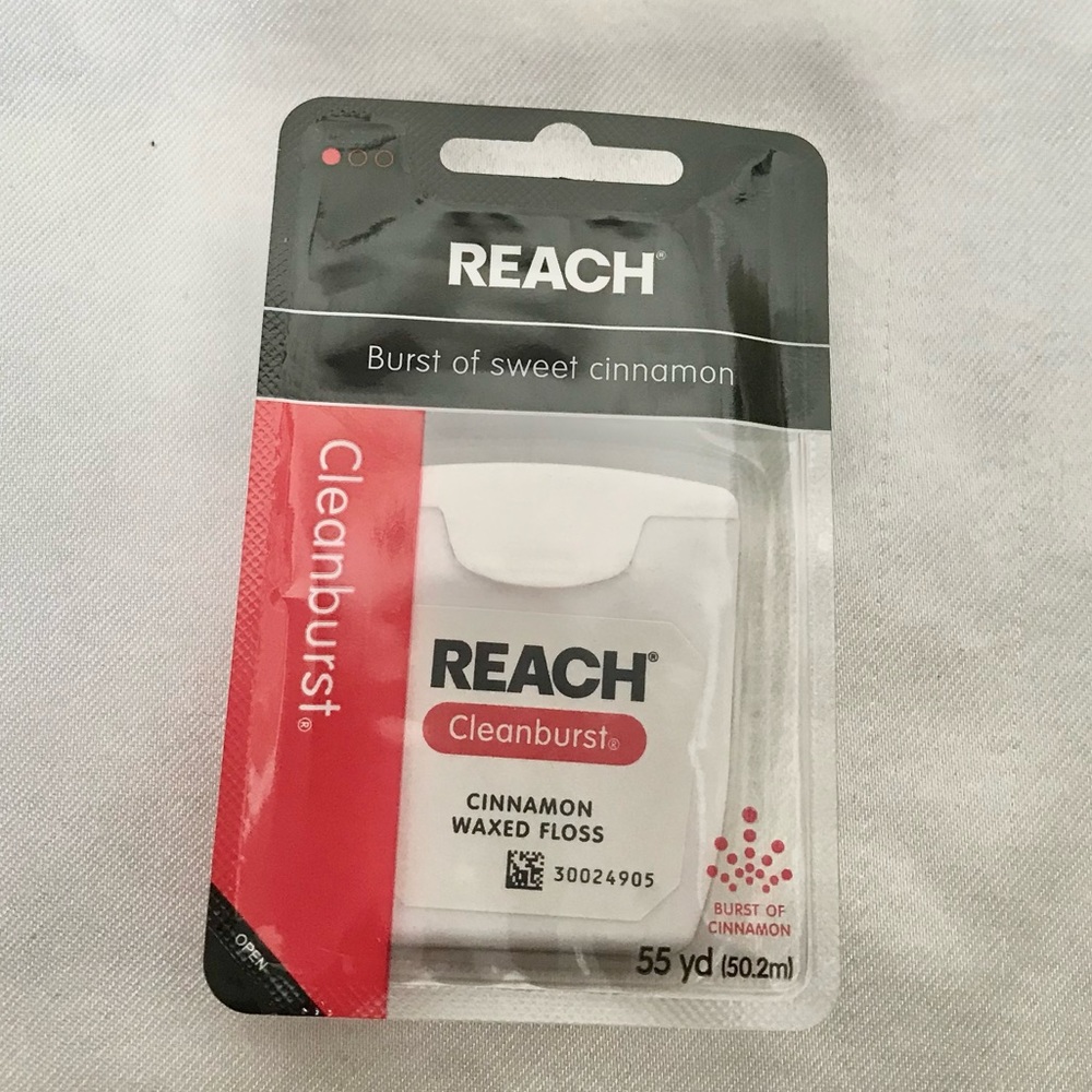 NEW Reach cleanburst cinnamon waxed floss 55yards